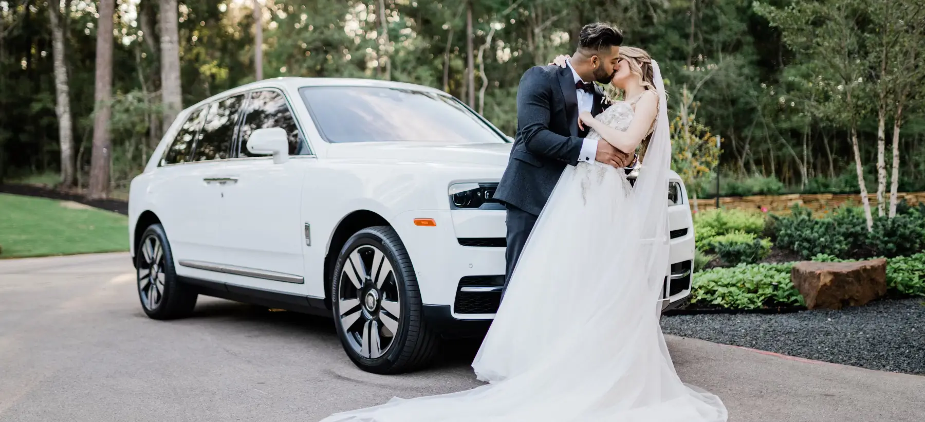 Wedding Luxury Car front right