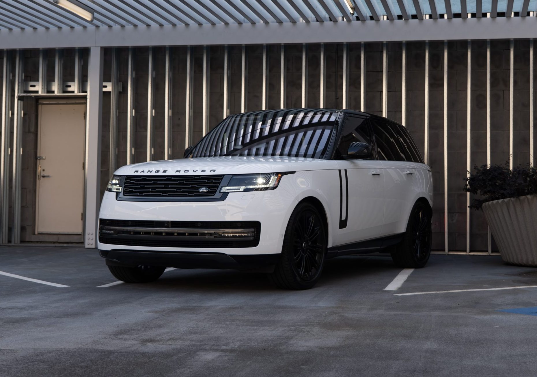 Range Rover front side angle parked in Houston