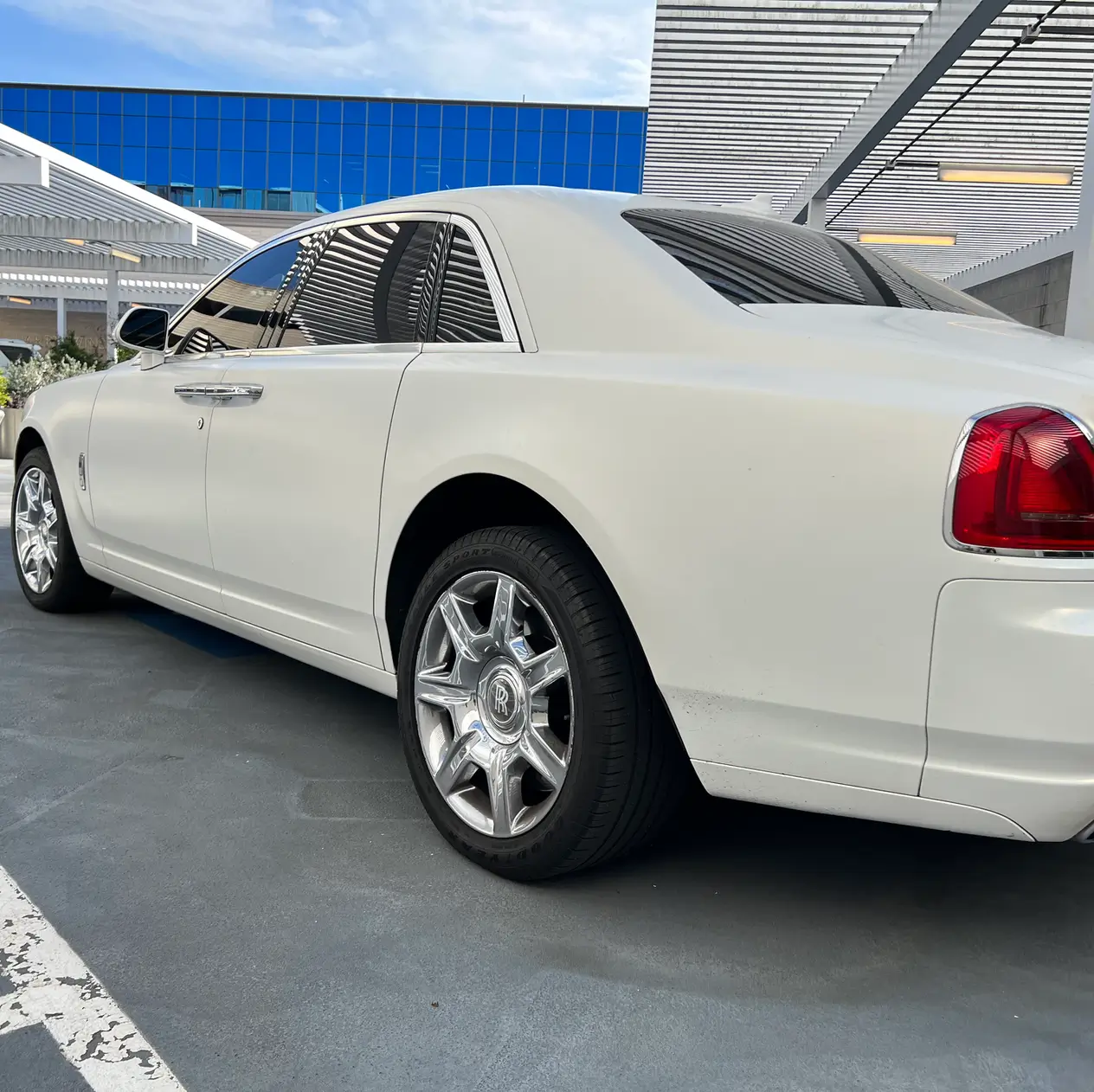 Rolls Royce Ghost back right side